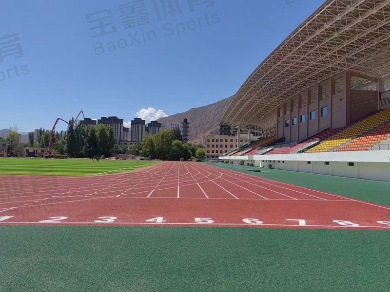 青海循化体育场